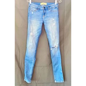 Worn Once- Ripped Hollister Jeans